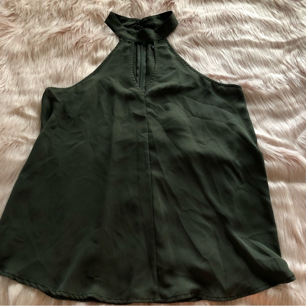 Express Green Keyhole Halter Top - Picture 2 of 9